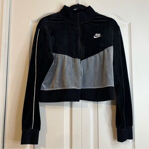 Nike Zip Up Sweater